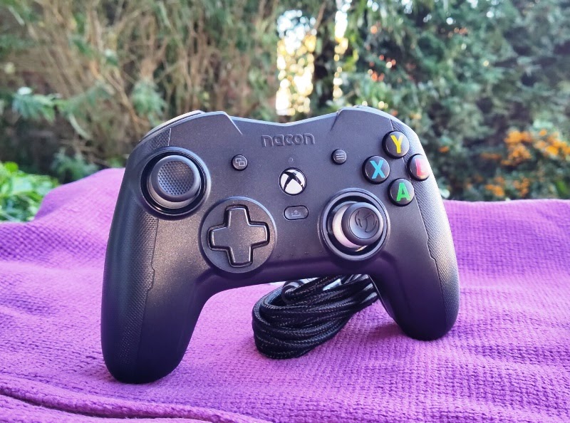 Nacon Revolution X Pro Review Custom Xbox Controller With Variable ...